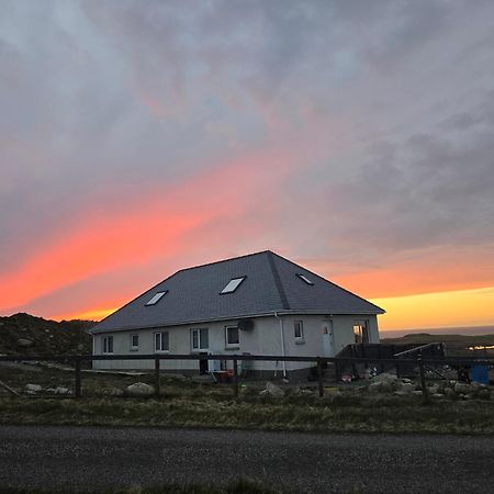 Villa Squealing Pig Bothy Barvas Exterior foto